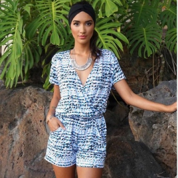 Florencia Arias Pants - Designer Florencia Arias 🌺 Hawaii Romper